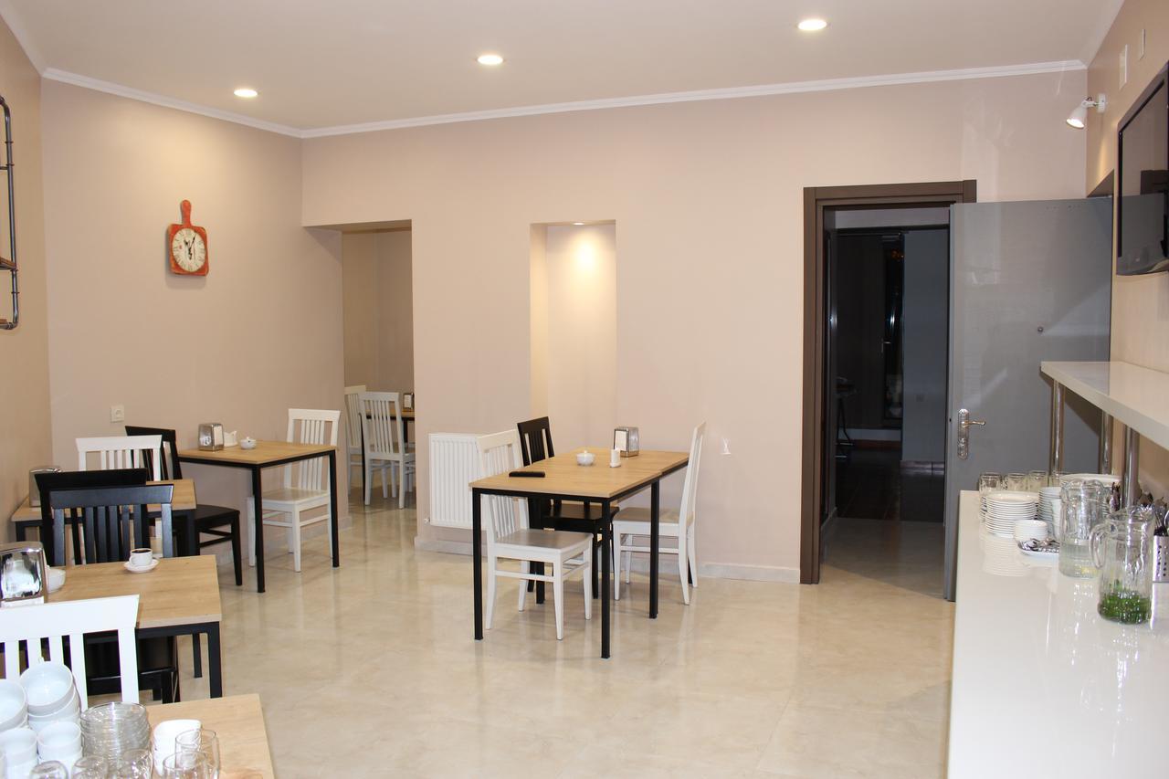 Boutique Hotel 32 บาทูมิ ภายนอก รูปภาพ