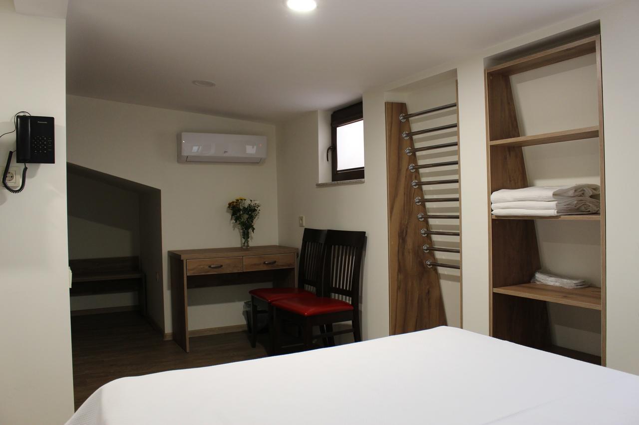 Boutique Hotel 32 บาทูมิ ภายนอก รูปภาพ